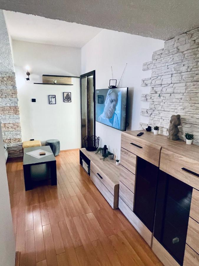 Apartman Three Queens Rijeka Exterior foto